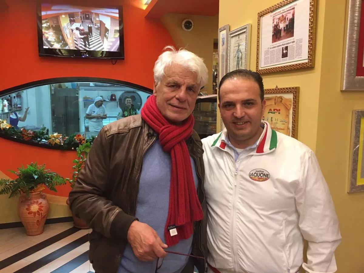 L'attore Michele Placido, cliente abituale del Ristorante Pizzeria Pedro's di Cariati